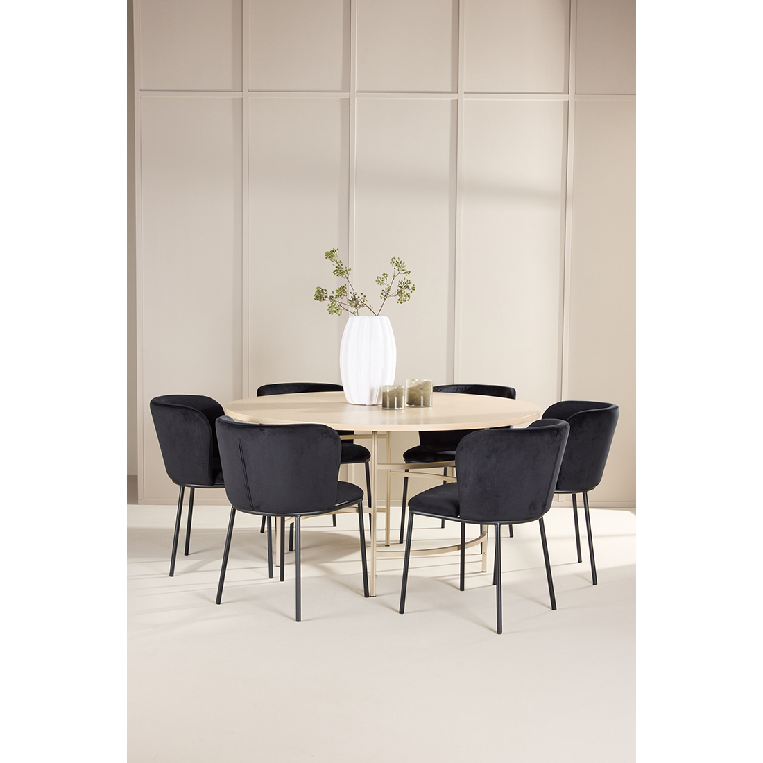 Matgrupp Venture Home Copenhagen Ø140 cm med 6st Edina Matstolar