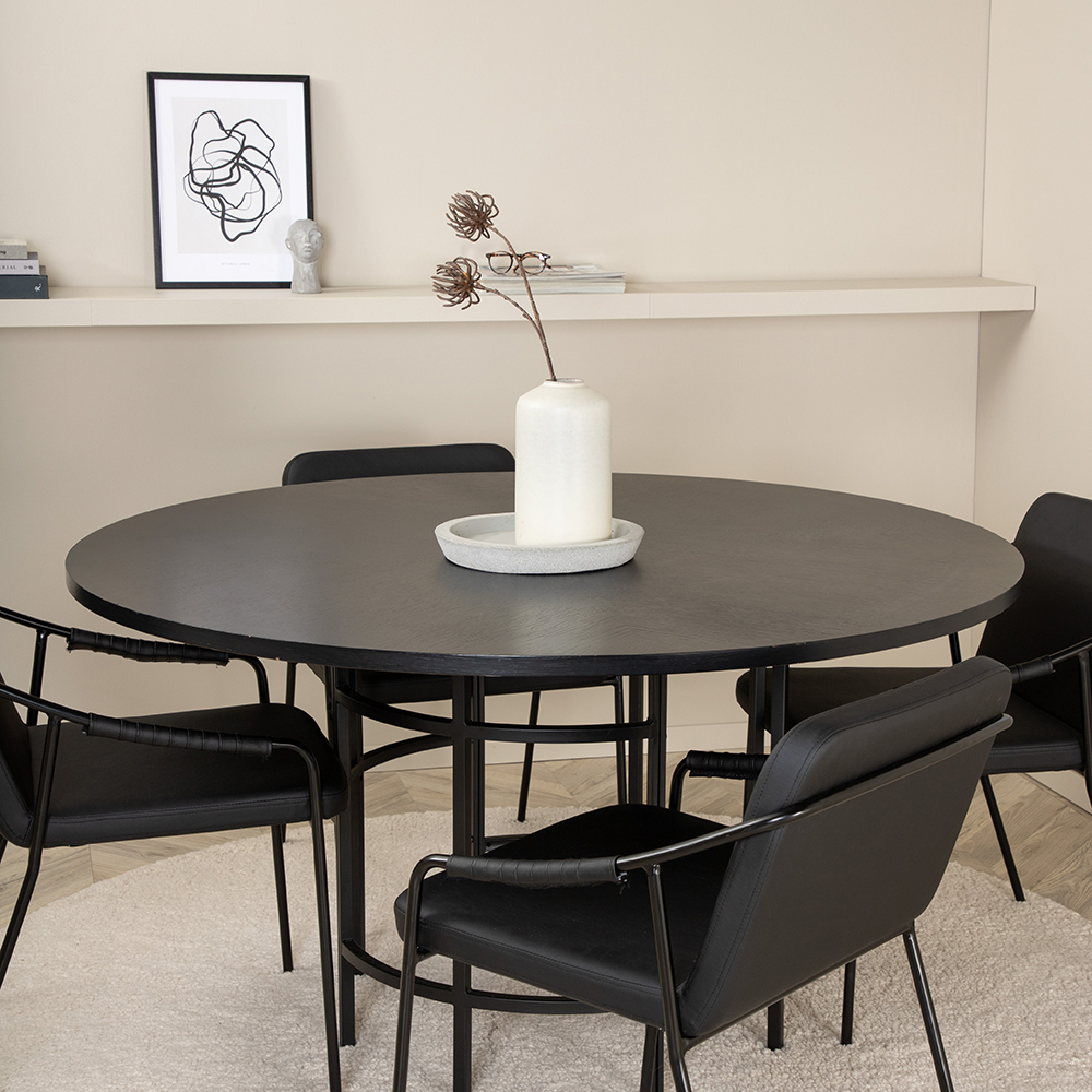 Matgrupp Venture Home Wien med 4 Tjärö Stolar Konstläder