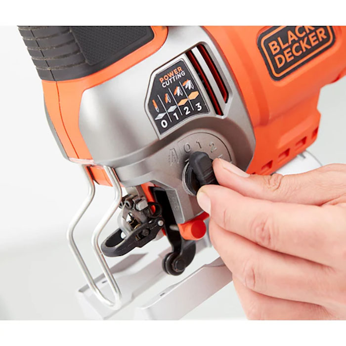 Sticksåg Black & Decker BES610K Kitbox