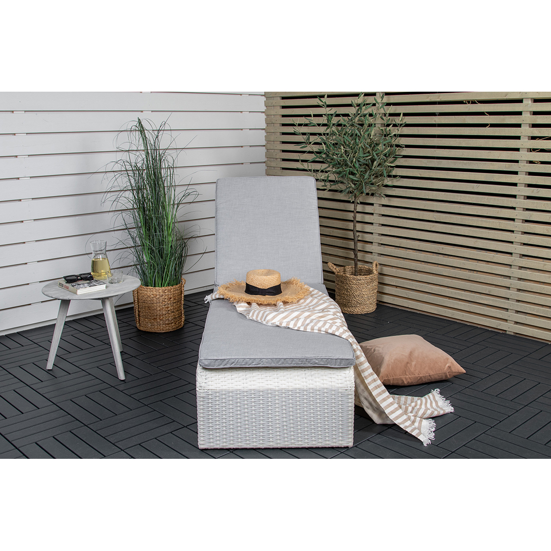 Solsäng Venture Home London Utomhus