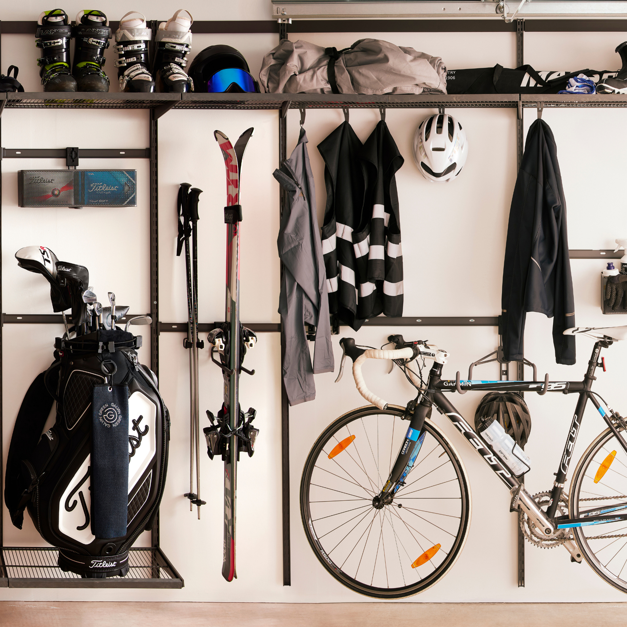 Familjeförvaring Elfa Ready Solution 2 Garage+  B: 3103 mm