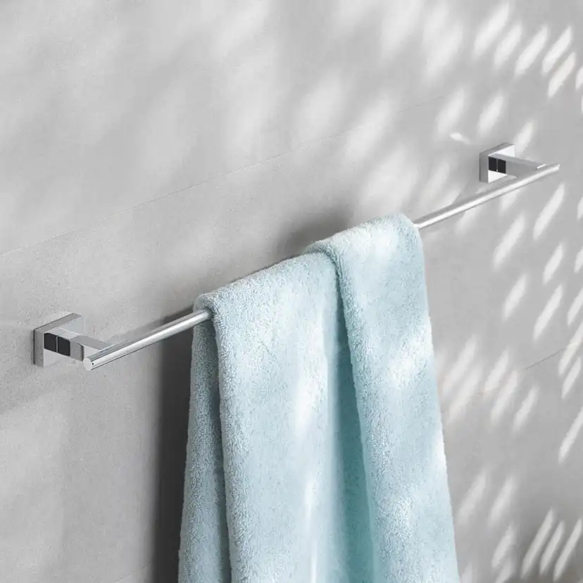 Handduksstång Grohe Essentials Cube 620 mm