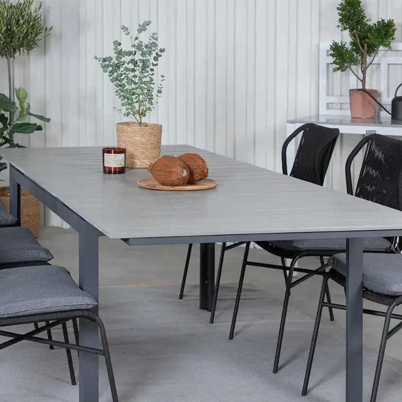 Matgrupp Venture Home Lova 160 med 6 Jefferson Stapelbara Matstolar