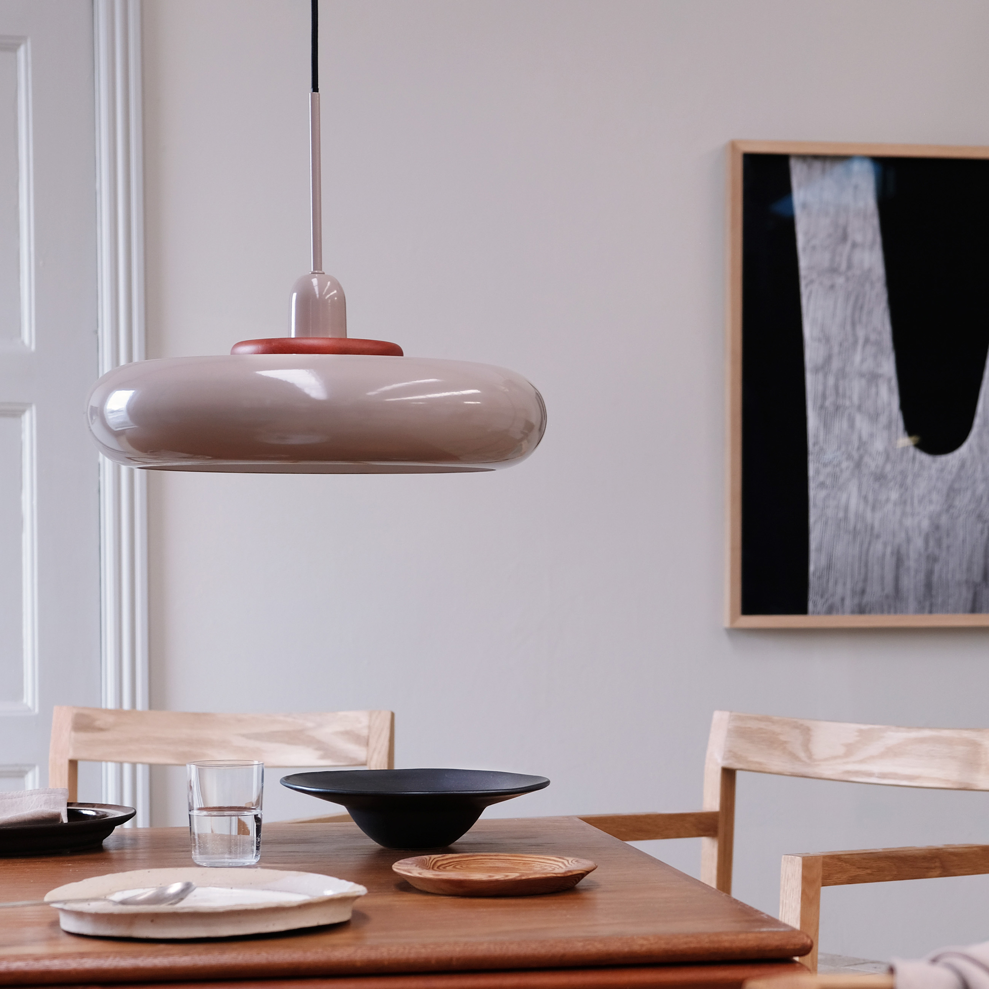 Taklampa Dyberg Larsen Planet Pendel