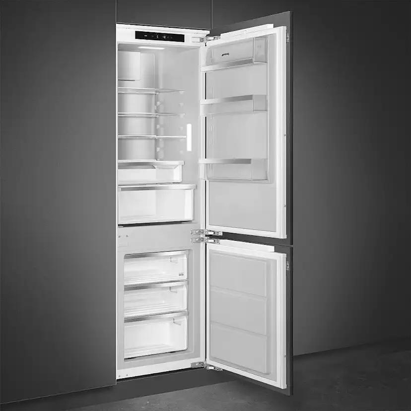 Integrerad kyl över frys SMEG C9174DN2D1