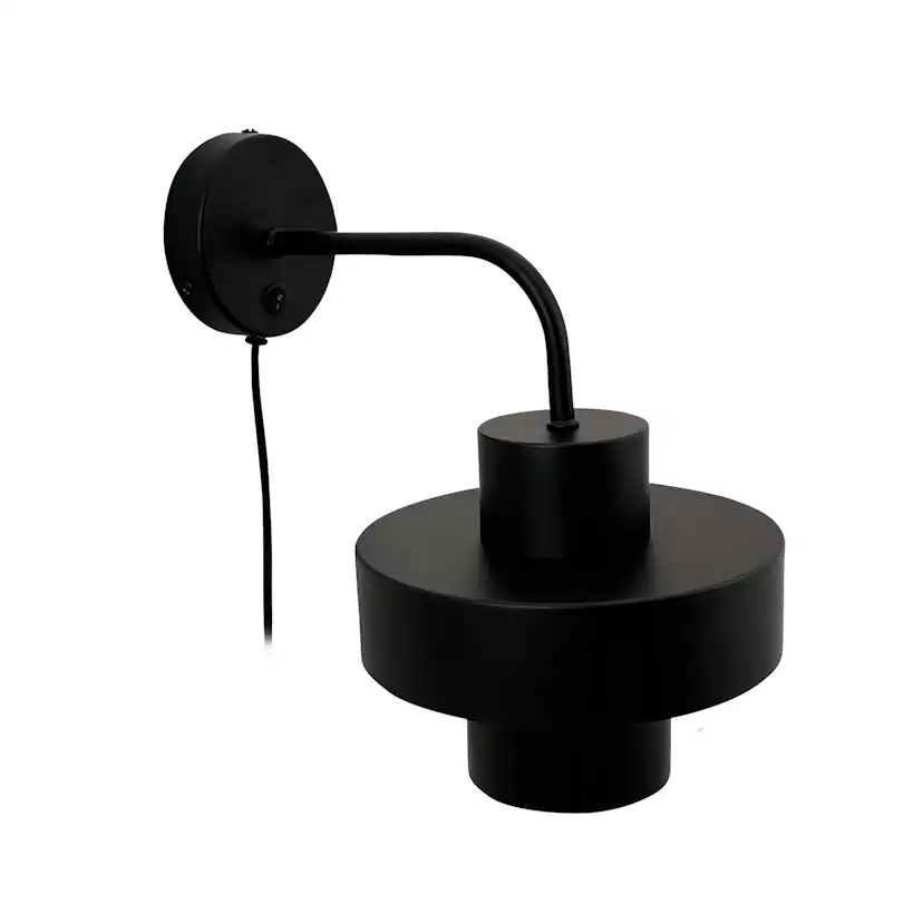 Vägglampa Dyberg Larsen Stoke