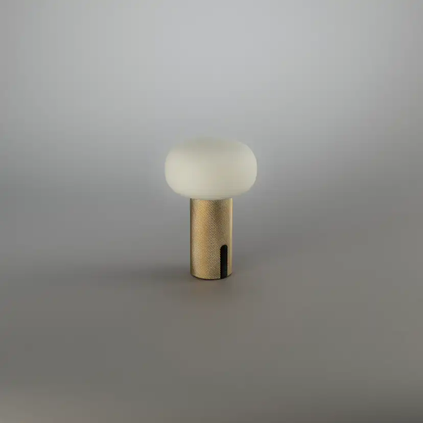 Portabel Lampa Gnosjö Konstsmide Antibes Mini Bordslampa USBxMatt Mässing