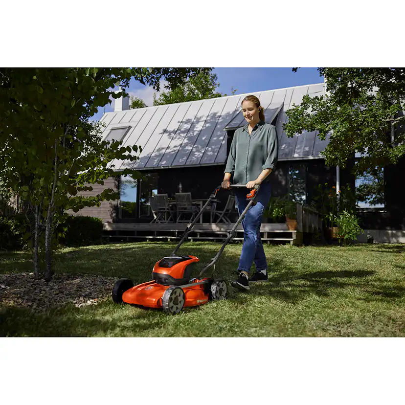 Gräsklippare Husqvarna LB 144i Med Batteri & Laddare