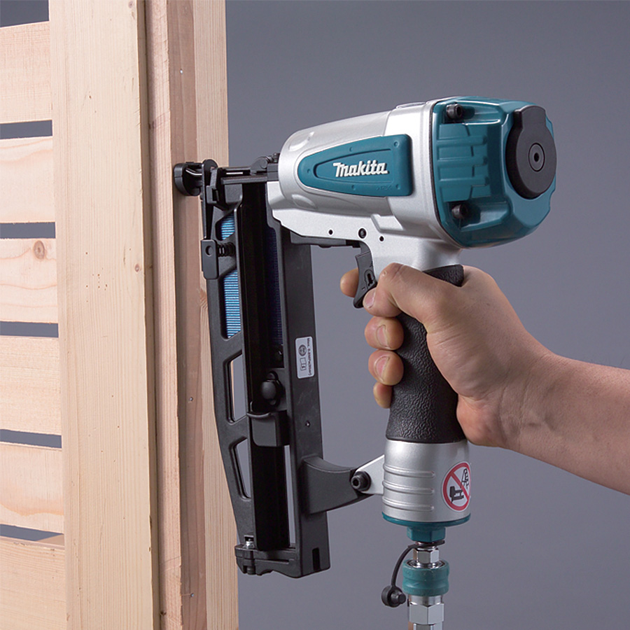 Dyckertpistol Makita AF600