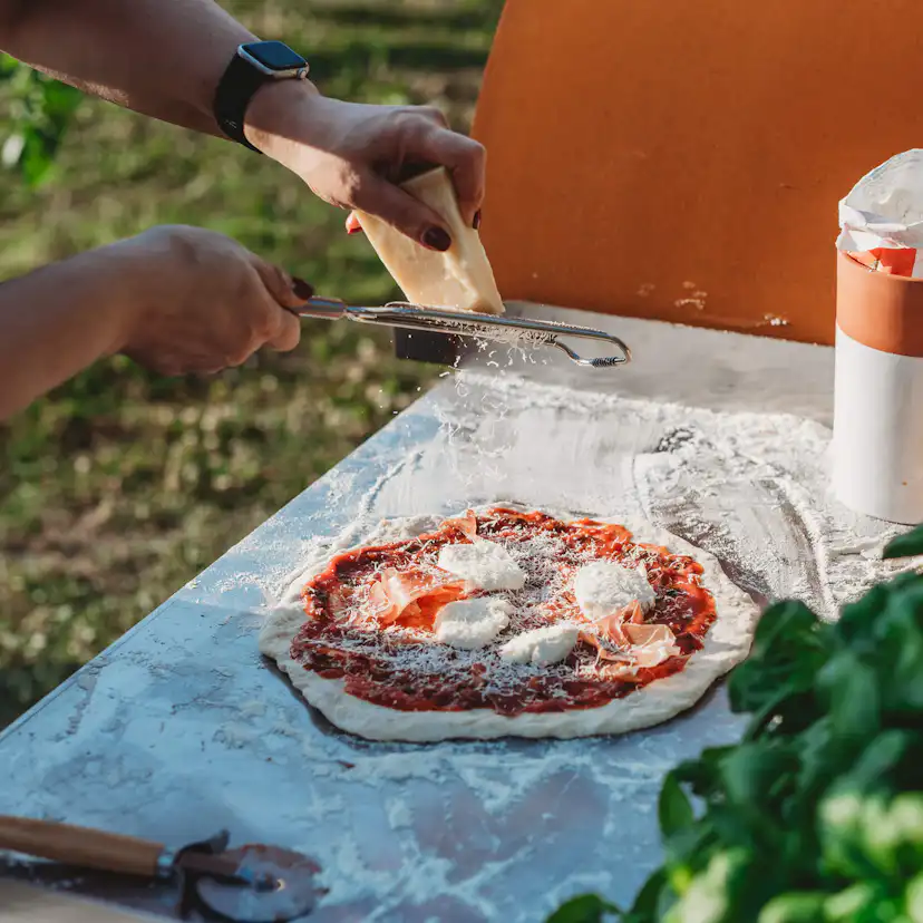 Pizzaugn GrillSymbol Pizzo med Pizzabord