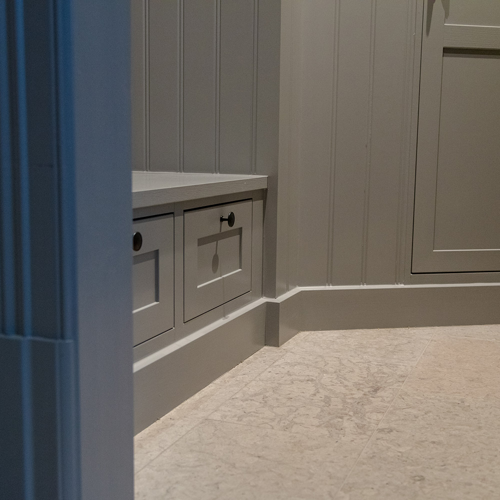 Kalksten Italian Marble Lindholmen 400 mm Fallande Längd Slipad