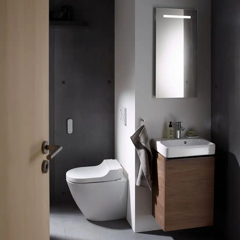 Golvstående Duschtoalett Geberit AquaClean Tuma Comfort