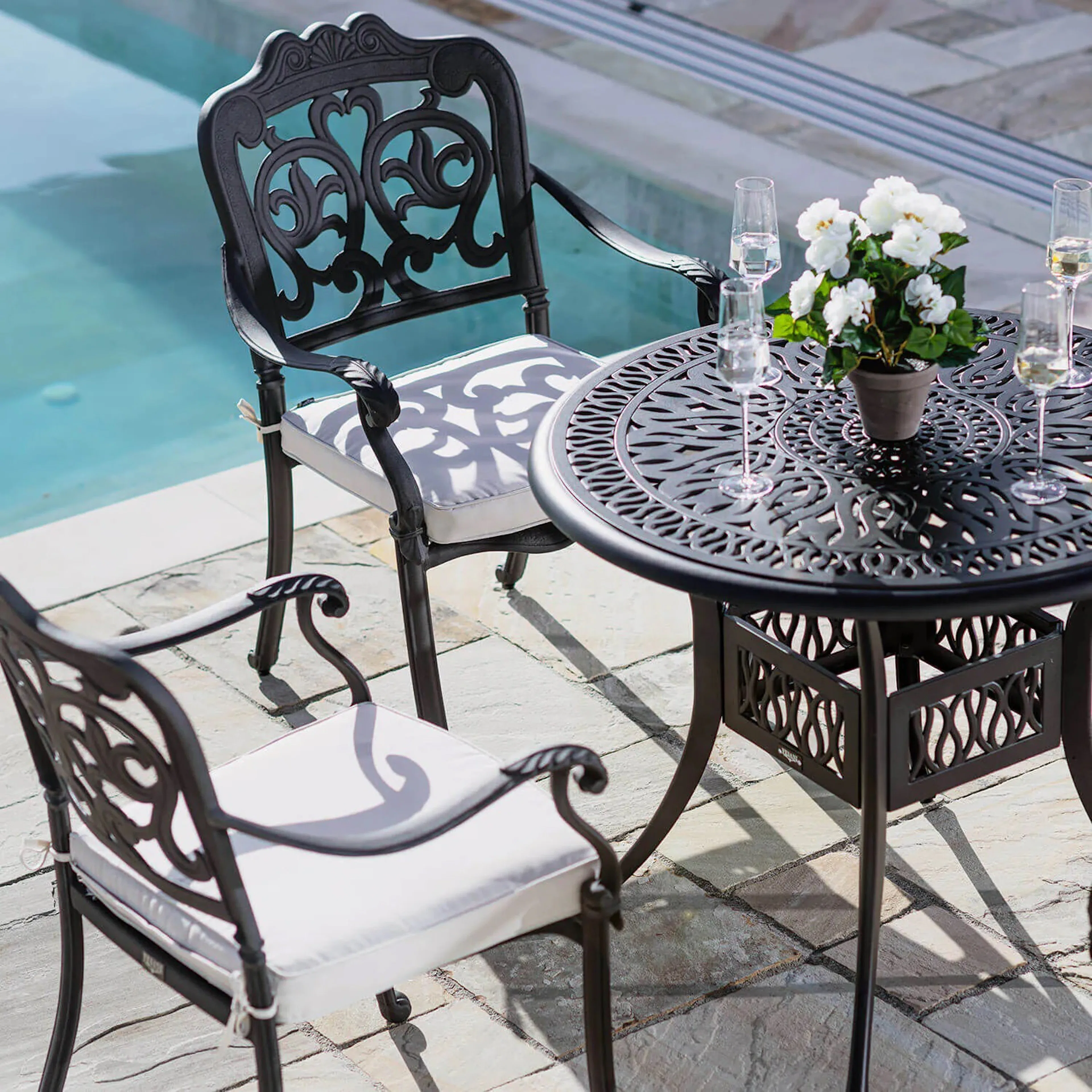 Caféset Vesani Toscana Trädgårdsbord Ø90cm med 4 Stolar Aluminium