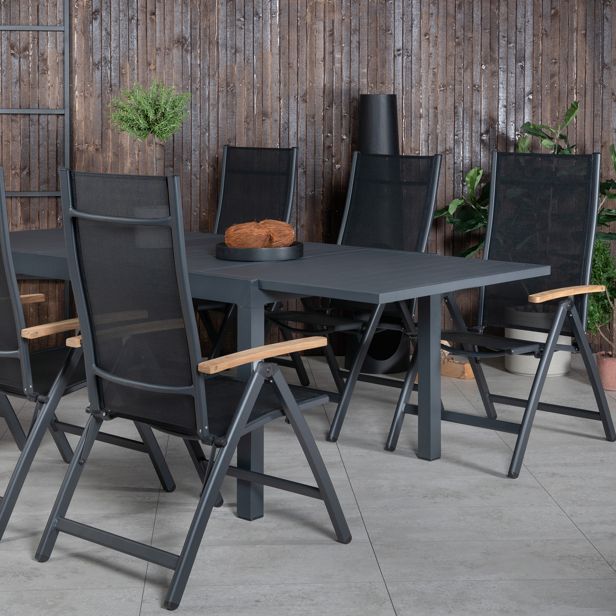 Matgrupp Venture Home Marbella med 6 Pave Stolar