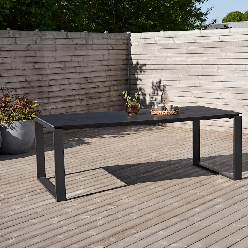 Utebord Outfit Martinus 210