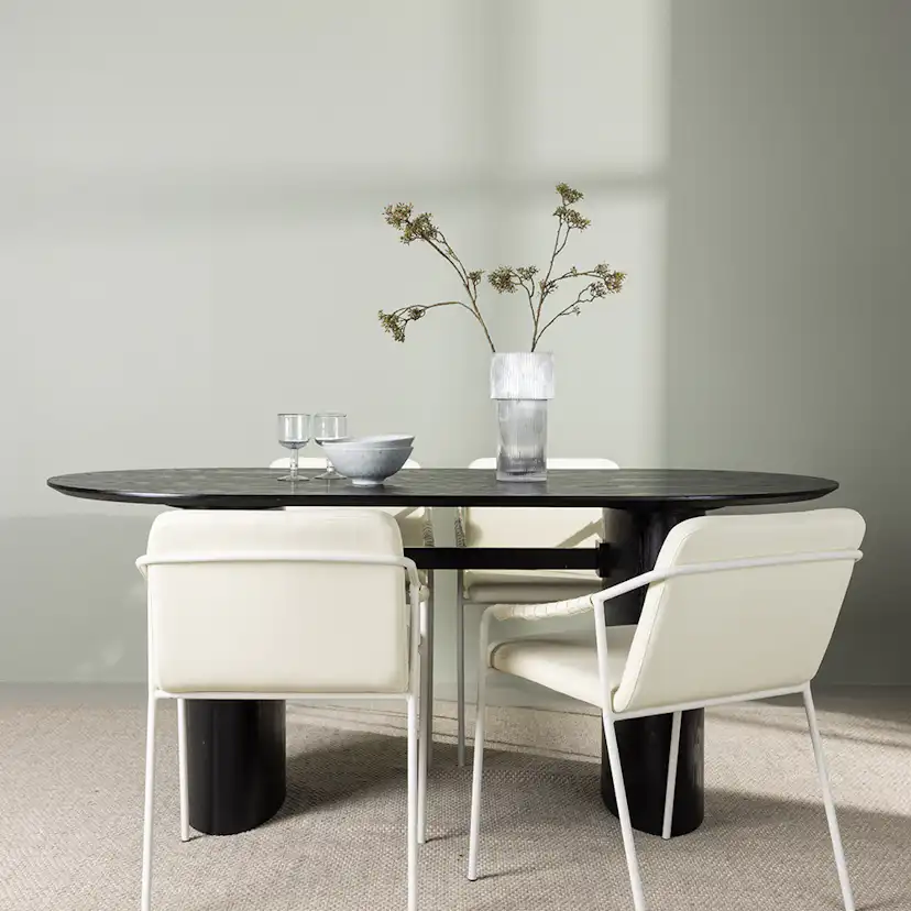 Matgrupp Venture Home Isolde med 4 st Tvist stolar