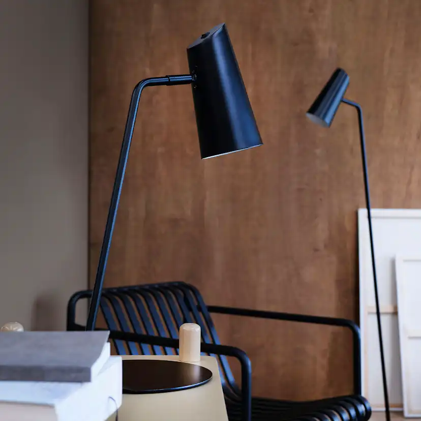 Golvlampa Dyberg Larsen Pallas