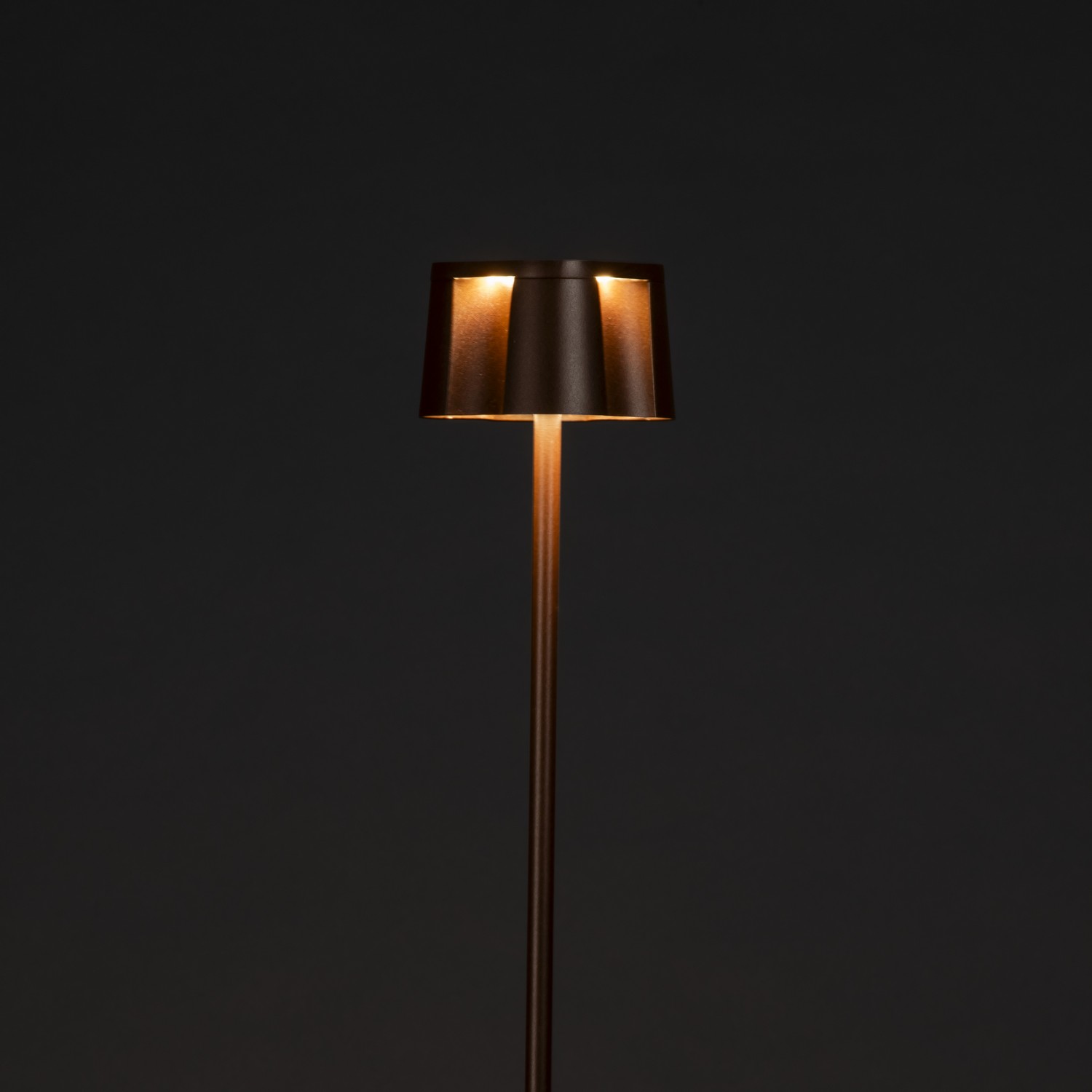 Golvlampa Gnosjö Konstsmide Nice USB