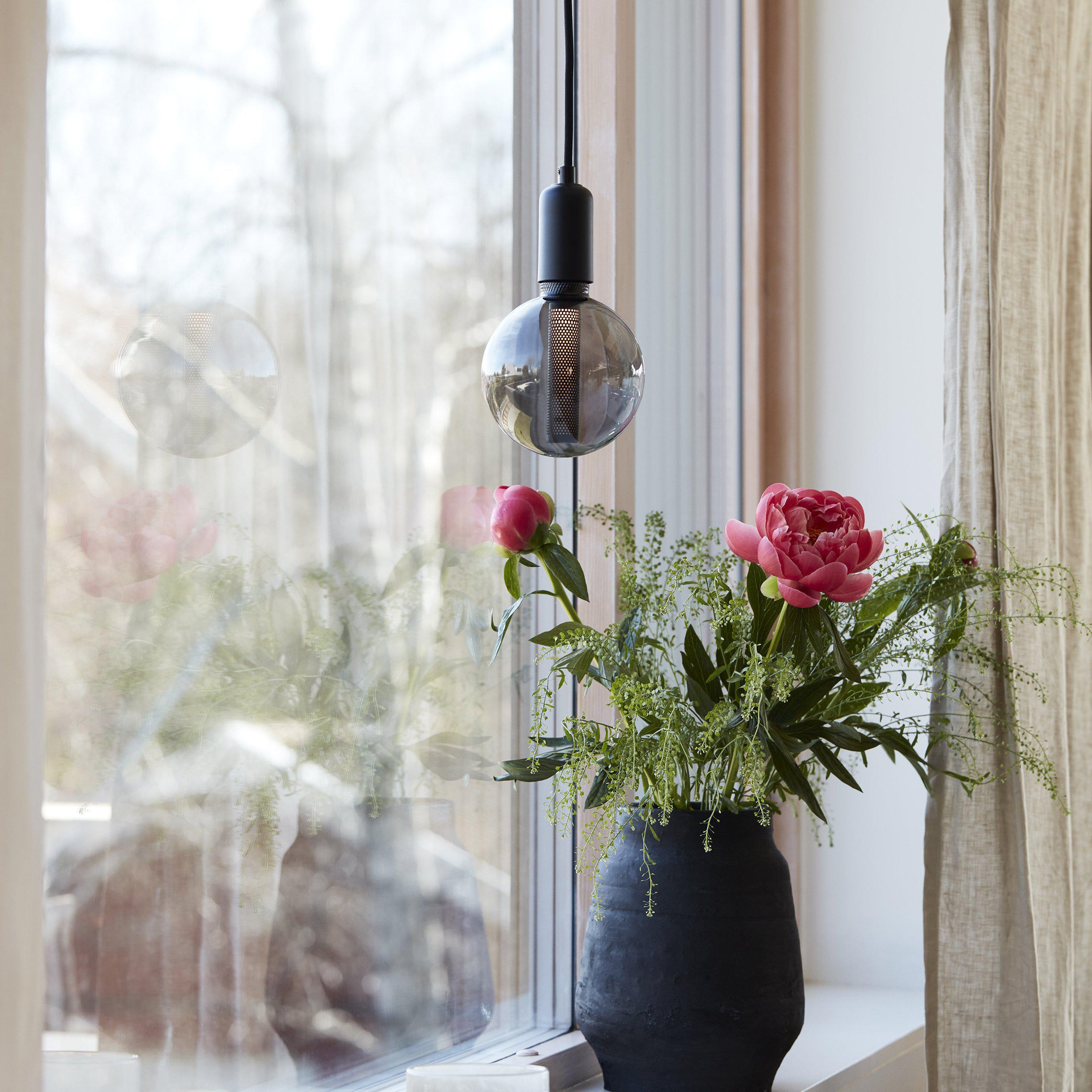 Fönsterlampa PR Home Column