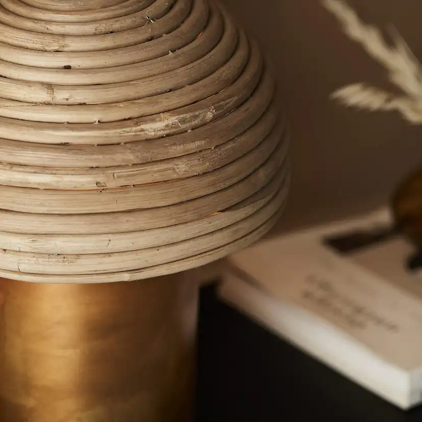 Bordslampa PR Home Bess i Rotting & Metall