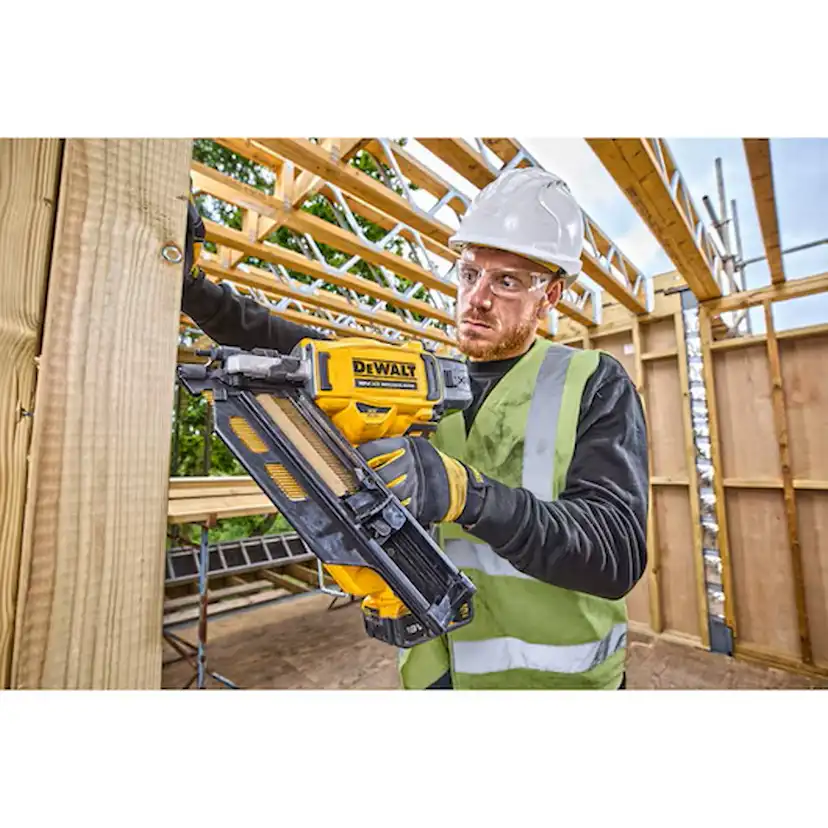 Stomspikpistol DeWalt DCN930N-XJ 18V XR Utan Batteri & Laddare