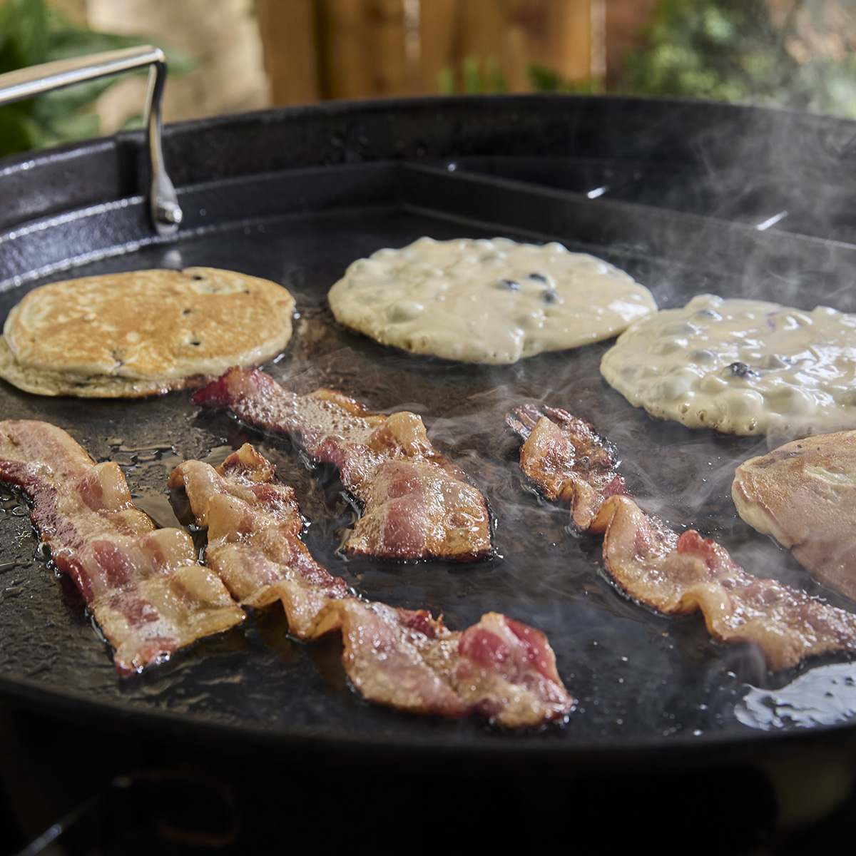 Stekhäll Weber Rund Full-Size Till 57 cm Kolgrillar