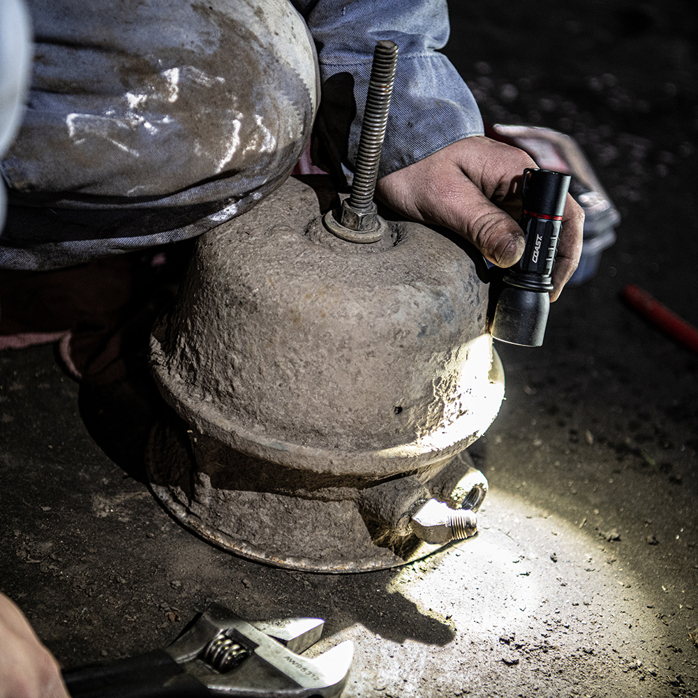 Ficklampa Coast XP6R Uppladdningsbar 400 lumen