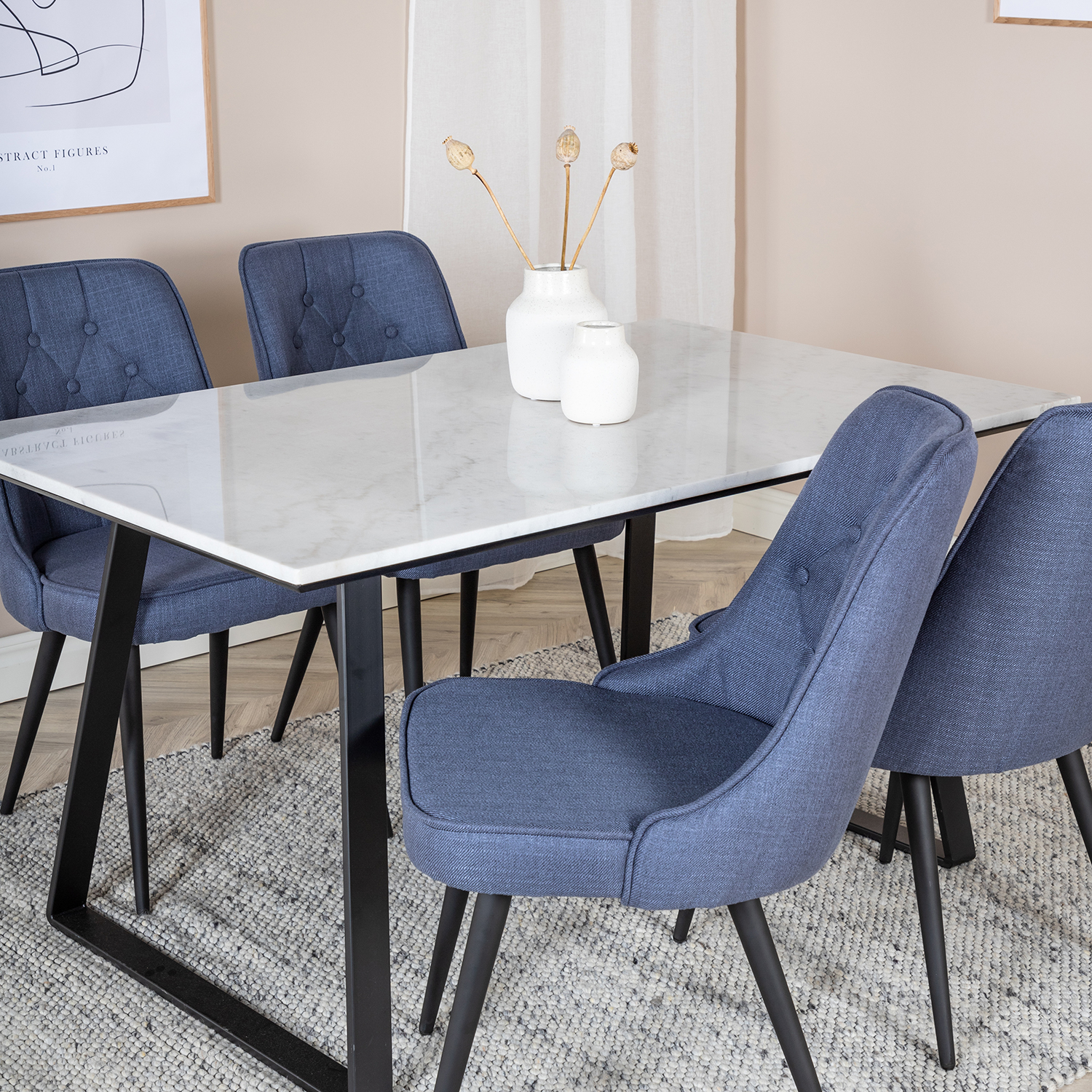 Matgrupp Venture Home Estelle 140 med 4 Vera Stolar PolyEstelletyg