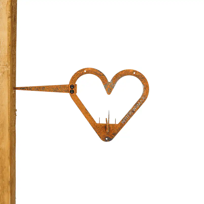 Fågelmatare GrillSymbol Petteri Wiimaa Heart