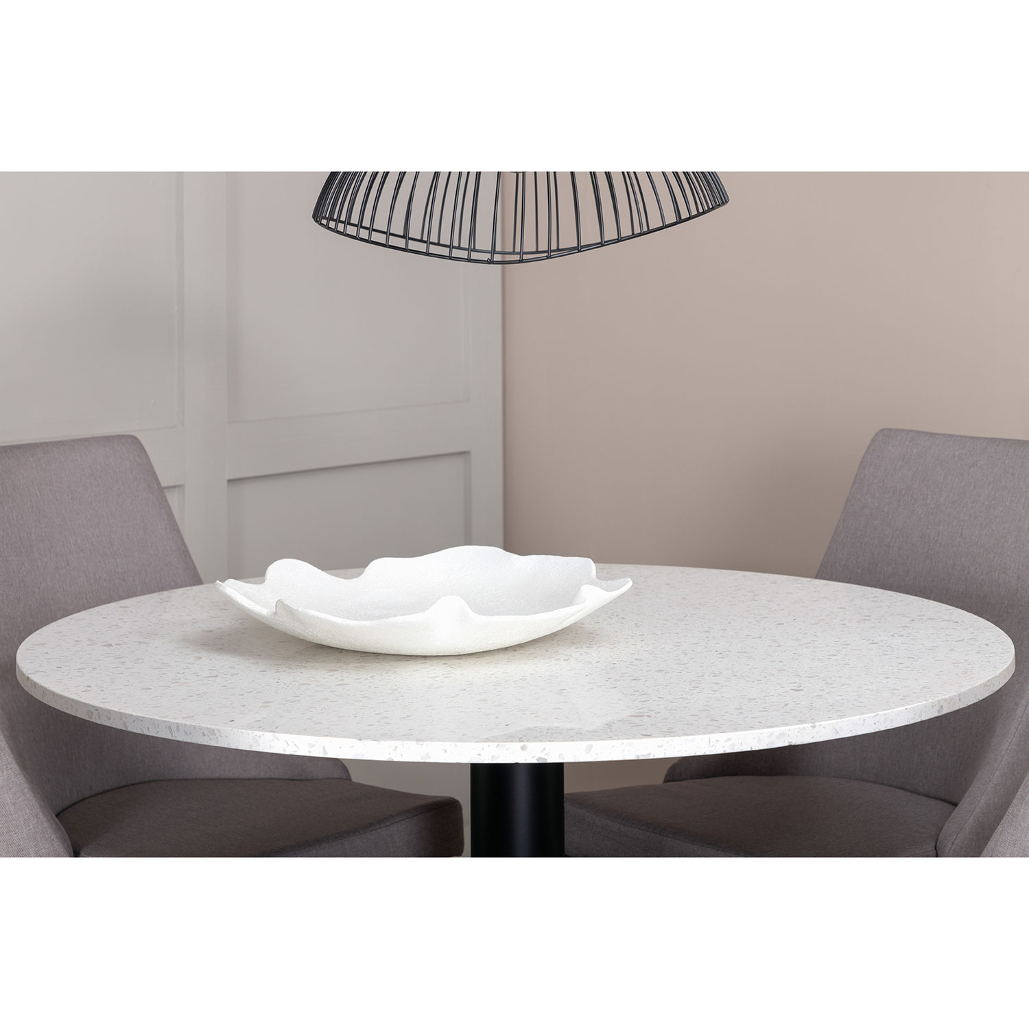 Matgrupp Venture Home Razzia med 4 Leone stolar