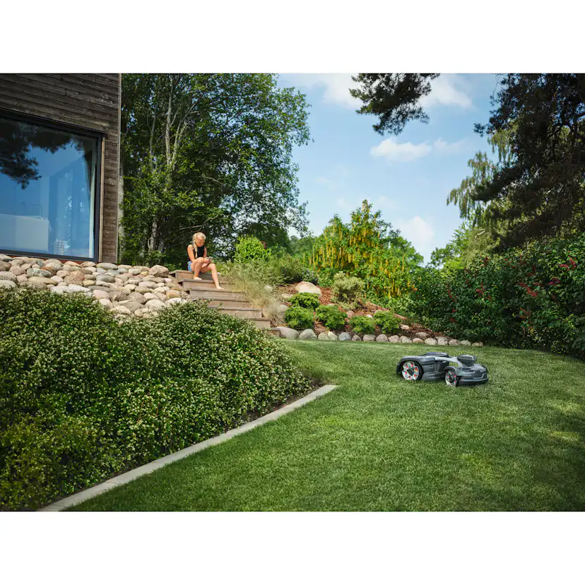 Robotgräsklippare Husqvarna Automower® 435X AWD NERA med Slinglös Teknik