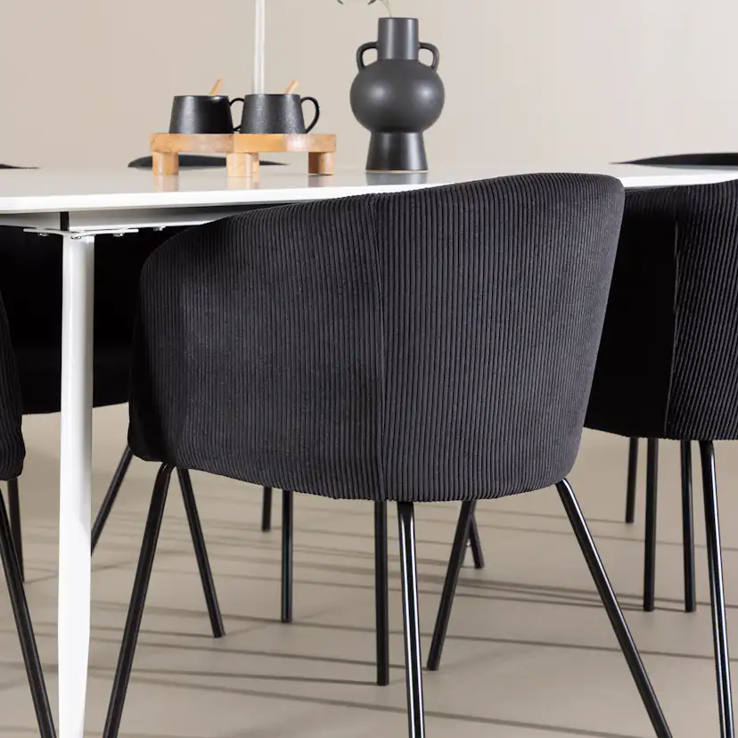 Matgrupp Venture Home Silar 180 med 6 st Berit Stolar