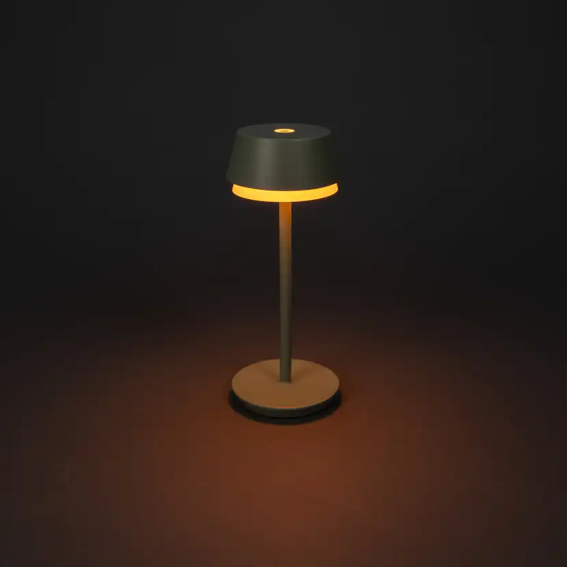 Bordslampa Gnosjö Konstsmide Lyon USB