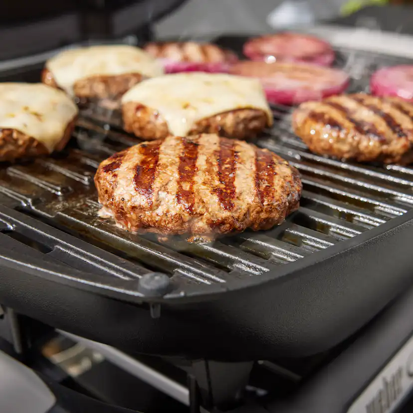 Gasolgrill Weber Q1200N Bärbar & Kompakt med Grillgaller