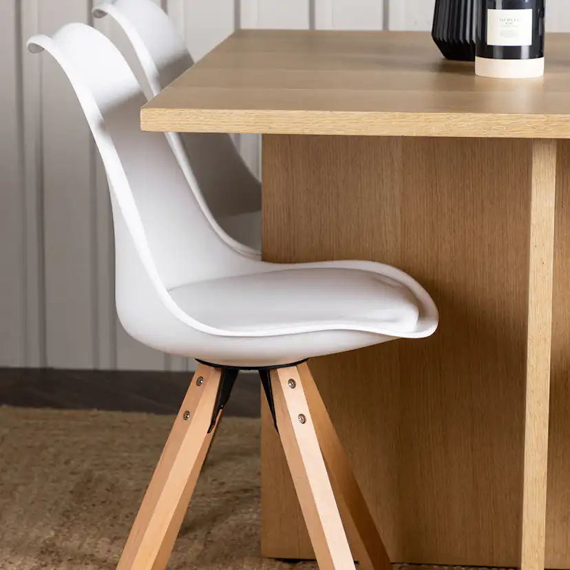 Matgrupp Venture Home Leo med 4 Zeno Stolar Natur/Vit