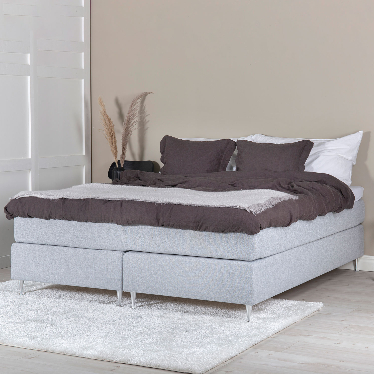 Kontinentalsäng Venture Home Rättvik i Tyg