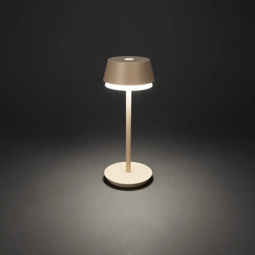 Bordslampa Gnosjö Konstsmide Lyon USB