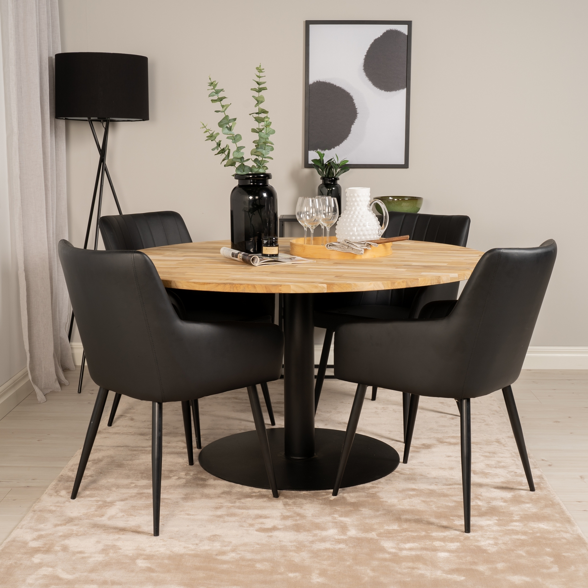 Matgrupp Venture Home Cornelia med 4 Corina Stolar