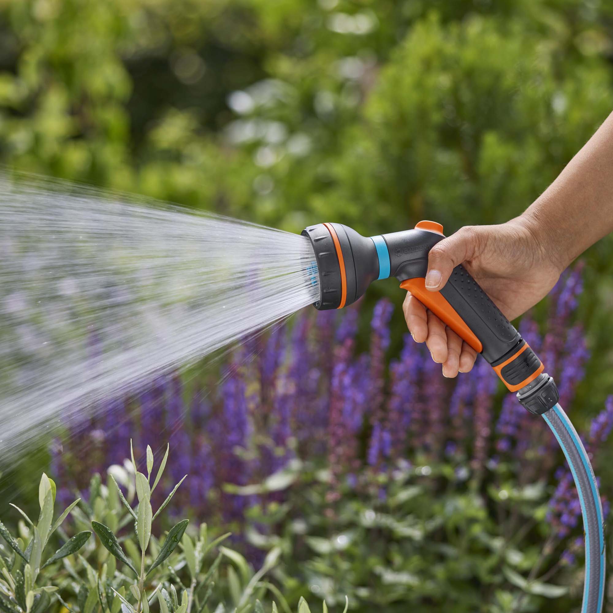 Bevattningspaket Gardena Slangbox XL 35 m Turkos Med Vattenspridare & Sprinklerpistol