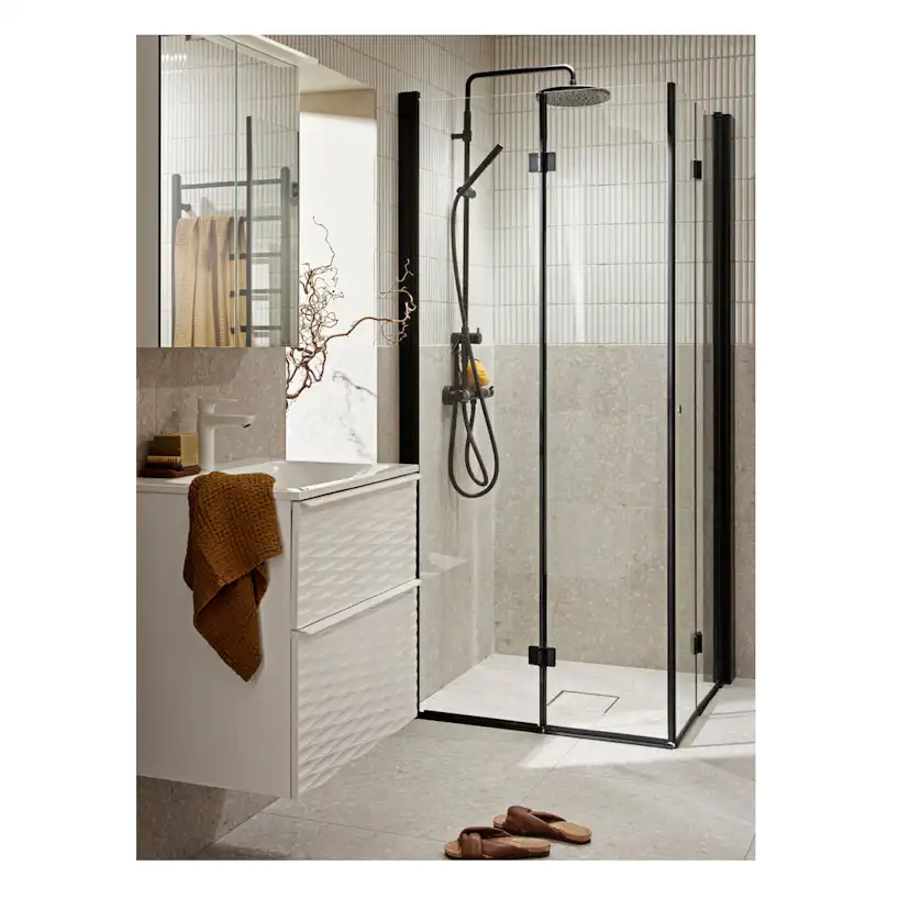 DUSCHHÖRNA LUSSO1 VIKDÖRRAR SVART MATT 80X80 KLARGLAS Glas: Klarglas, Profil: Mattsvart, LxB: 800x800 mm