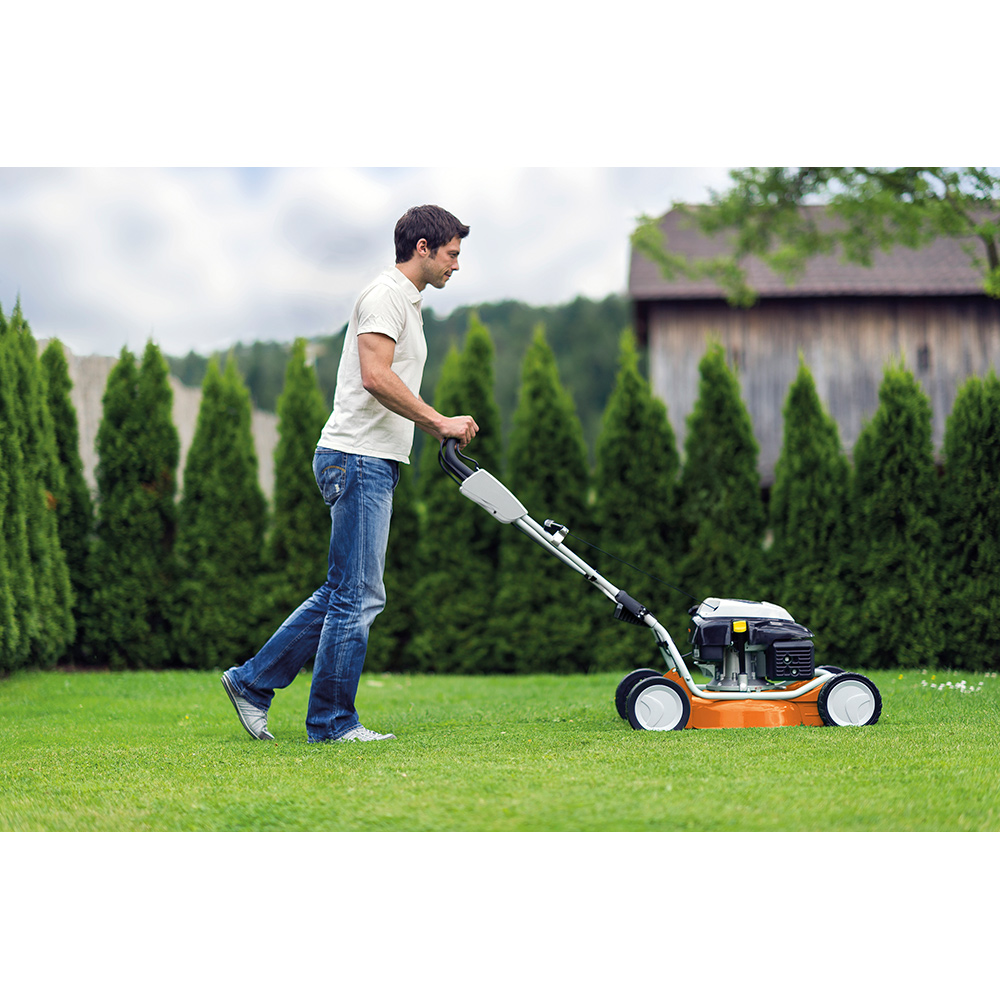Gräsklippare STIHL RM 2.0 RT