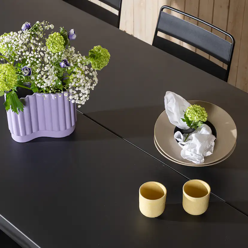 Modena - Dining Table- Black - Aluminium - 200*100cm _1+ Lin Svart
