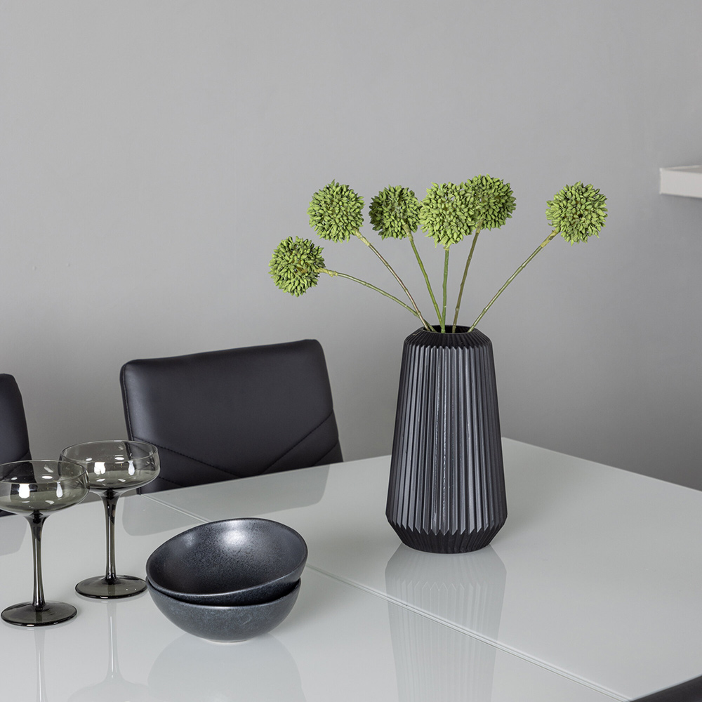 Matgrupp Venture Home Pluto med 4 Lily Stolar