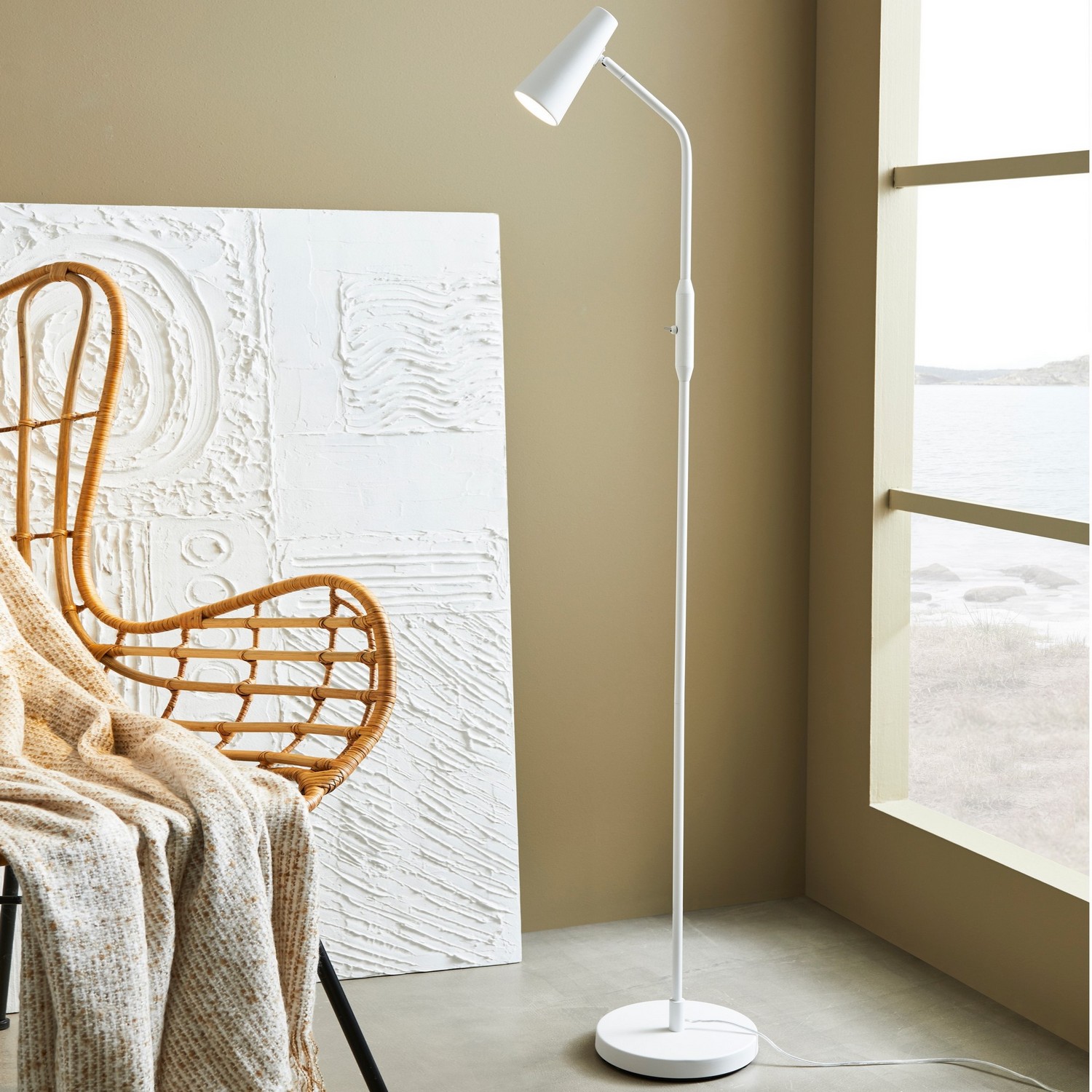 Golvlampa Markslöjd Crest 1L