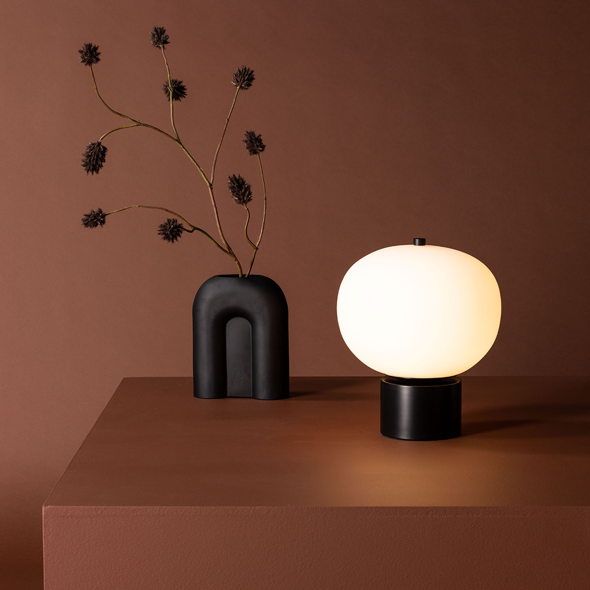 Bordslampa Venture Home Cholet