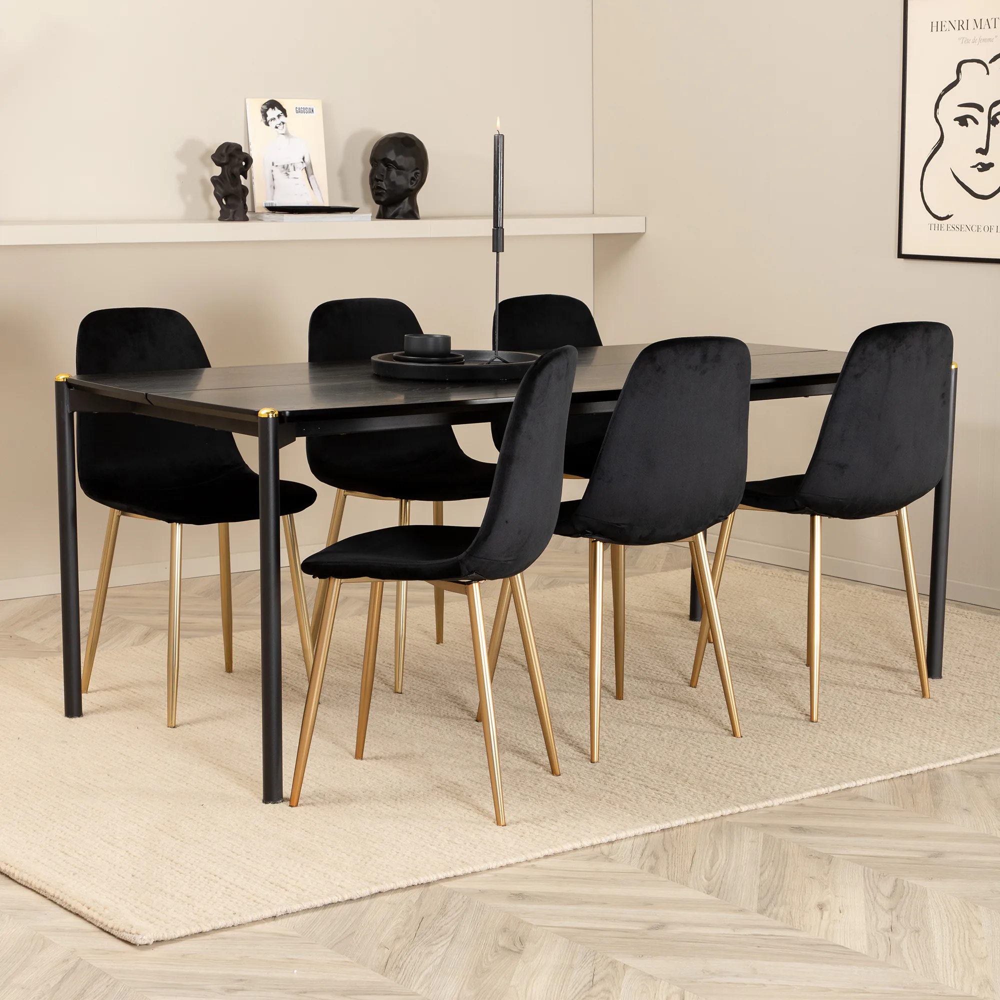 Matgrupp Venture Home Paris med 6 Pobbie Stolar Mässing