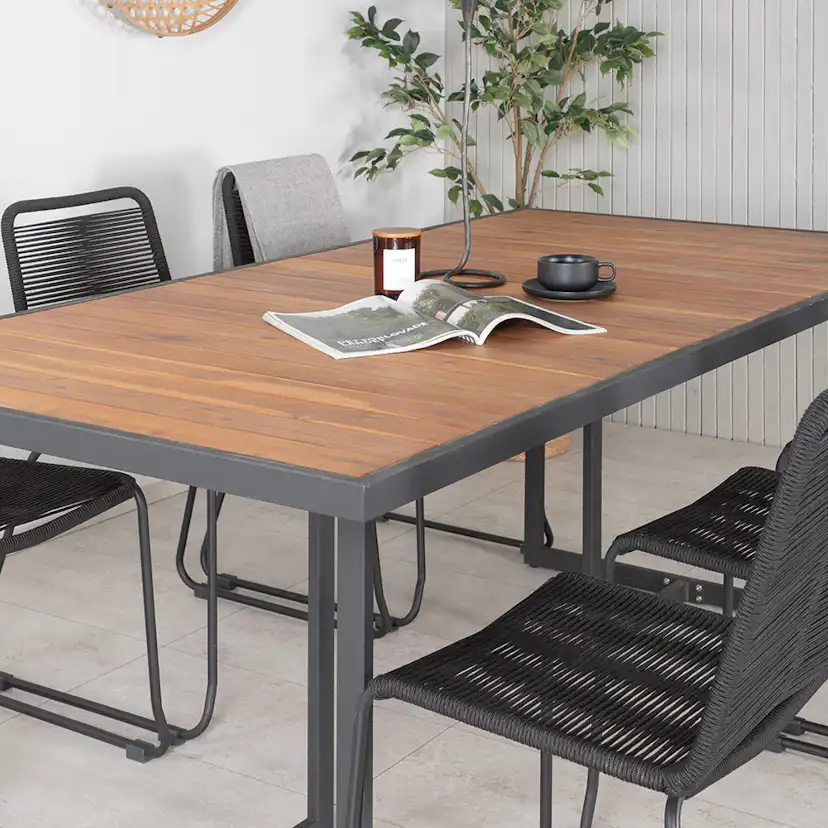 Matgrupp Venture Home King med 6 Lumi Stapelbara Matstolar