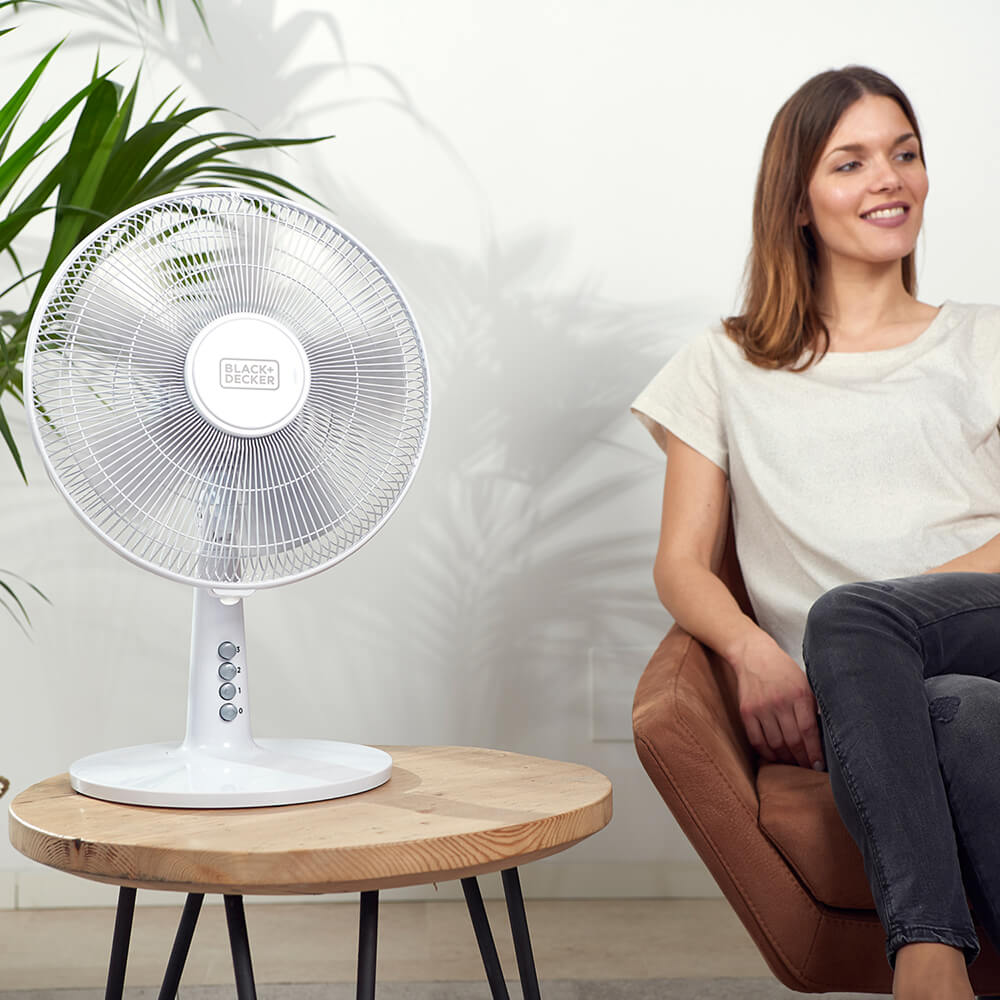 Bordsfläkt Black+Decker 5 Blad Vit