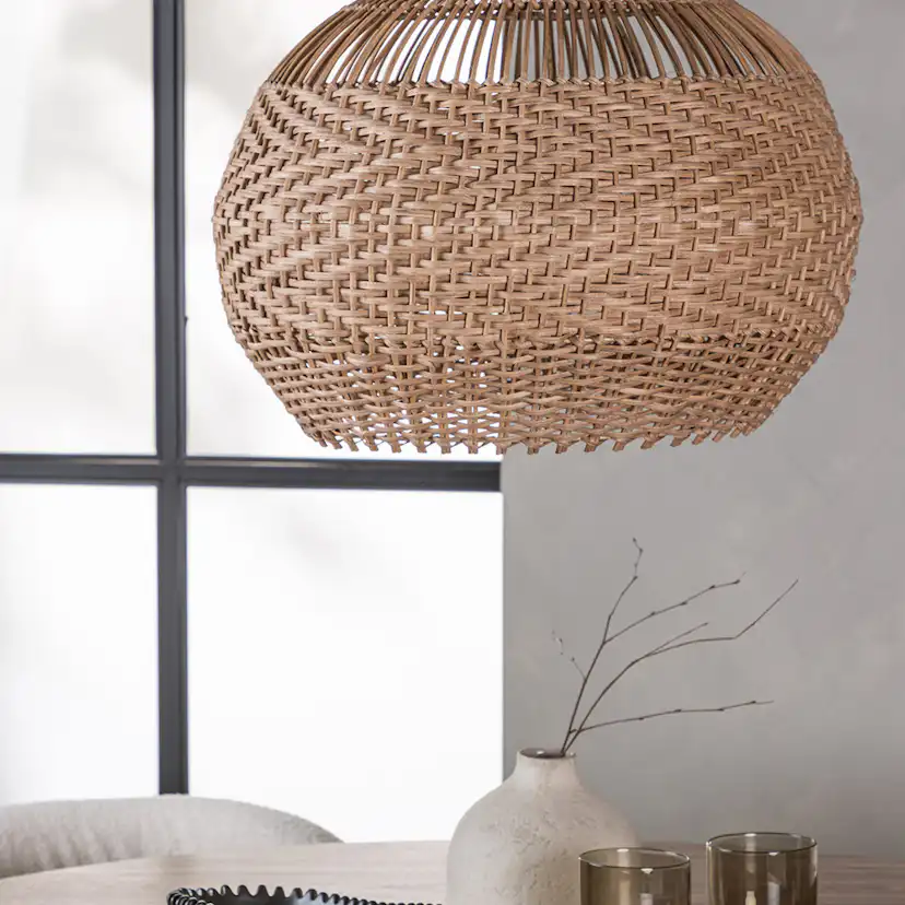 Matgrupp Venture Home Lanzo med 4 Edina Stolar