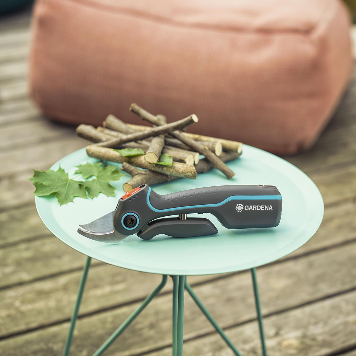 Sekatör Gardena AssistCut